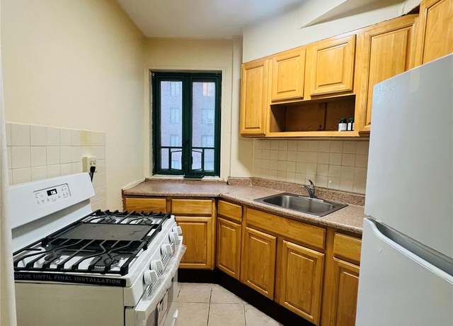 Property at 1545 Unionport Rd Unit 2D, Bronx, NY 10462, 1 bed, 1 bath