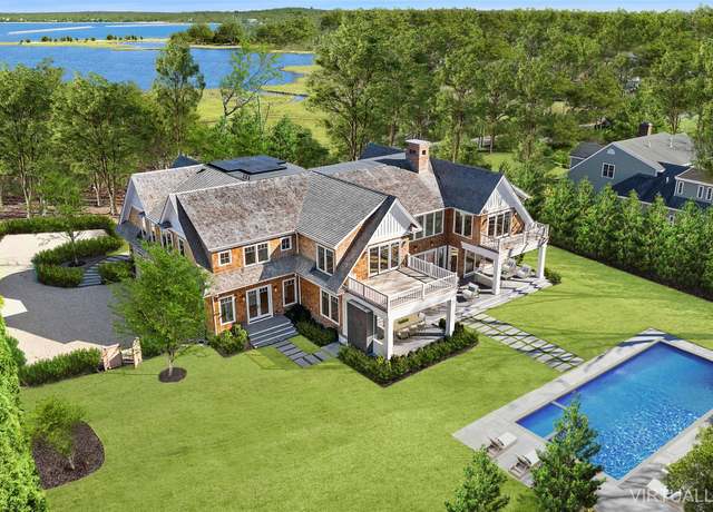 Property at 25 Fresh Pond Rd, North Haven, NY 11963, 7 beds, 8 baths