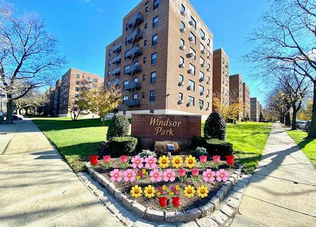 Property at 75-15 210 St Unit 2E, Bayside, NY 11364, 2 beds, 1 bath