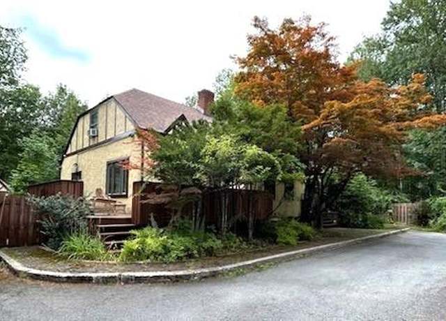Property at 97 Liberty St, Monticello, NY 12701, 4 beds, 3.5 baths