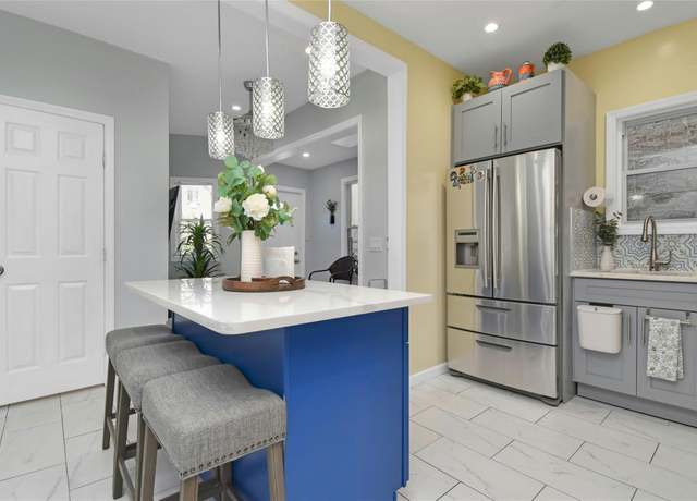 Property at 1531 Hone Ave, Bronx, NY 10461, 3 beds, 2 baths