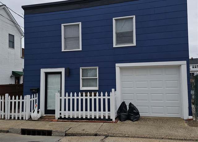 Property at 208 Sportsmans Ave, Freeport, NY 11520, 2 beds, 1 bath