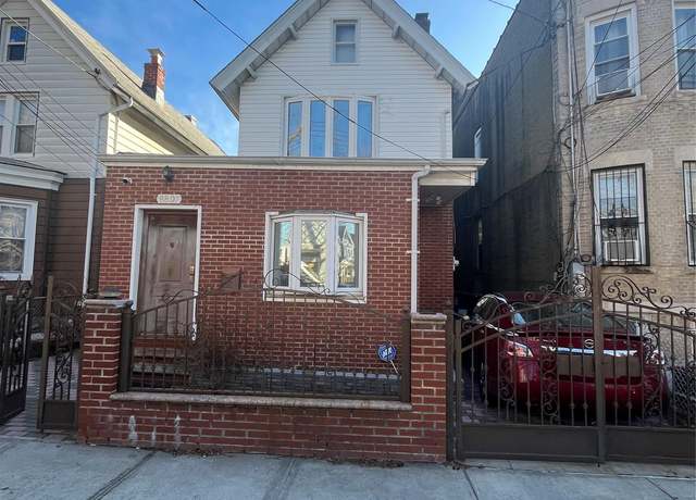 Property at 88-07 74 Pl, Woodhaven, NY 11421, 3 beds, 4 baths