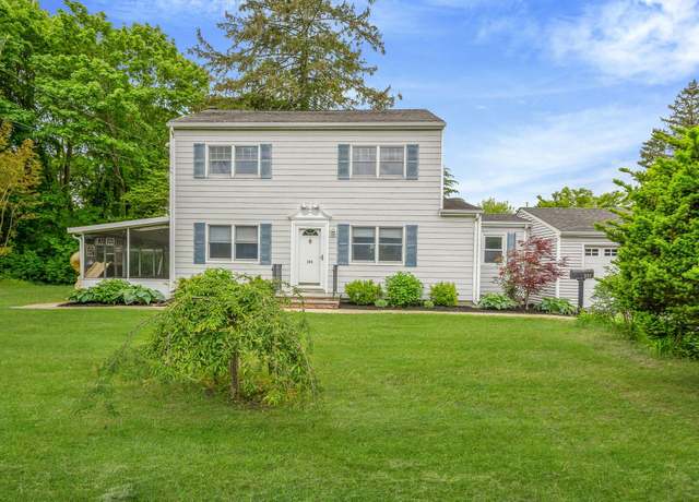 Property at 396 Hillside Ave, West Sayville, NY 11796, 3 beds, 1.5 baths