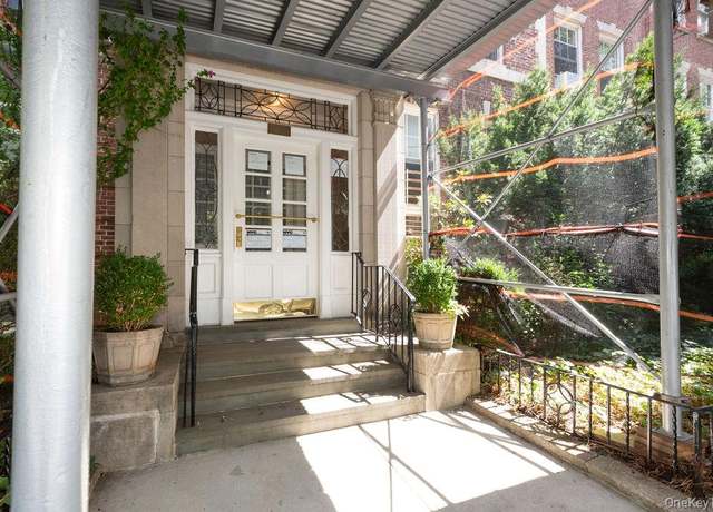 Property at 3513 76th St #51, Jackson Heights, NY 11372, 2 beds, 2 baths