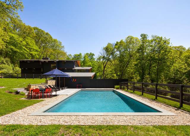 Property at 21 Black Spring Rd, Pound Ridge, NY 10576, 4 beds, 4.5 baths