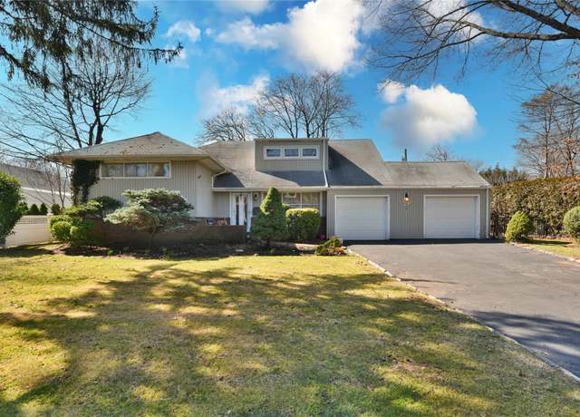 Property at 73 Weeks Rd, East Williston, NY 11596, 4 beds, 2 baths