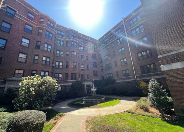 Property at 11 Alden Rd Unit 5H, Larchmont, NY 10538, 1 bed, 1 bath