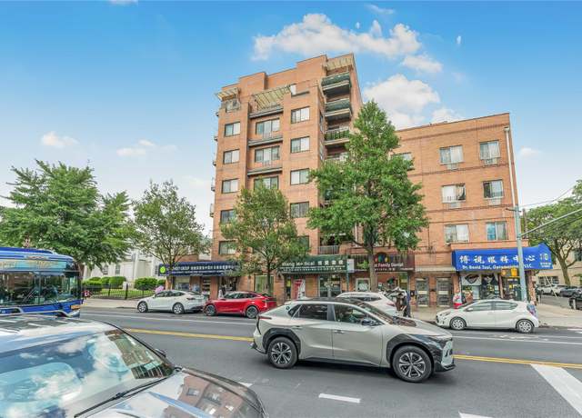 Property at 85-23 Broadway Unit 7C, Elmhurst, NY 11373, 2 beds, 2 baths