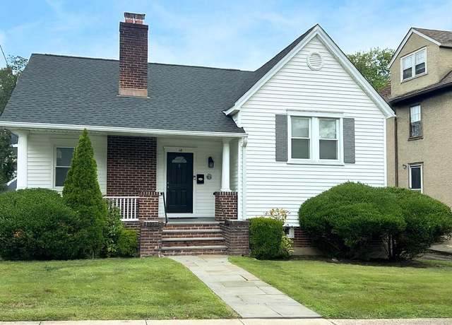 Property at 48 Coakley Ave, Harrison, NY 10528, 3 beds, 1.5 baths