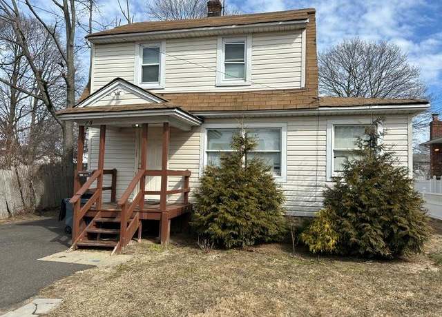 Property at 76 Weberfield Ave, Freeport, NY 11520, 5 beds, 2 baths