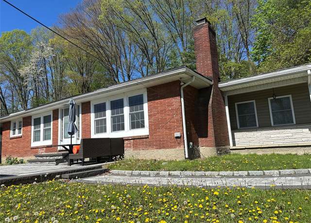 Property at 5035 Route 9 W, Newburgh, NY 12550, 4 beds, 2 baths
