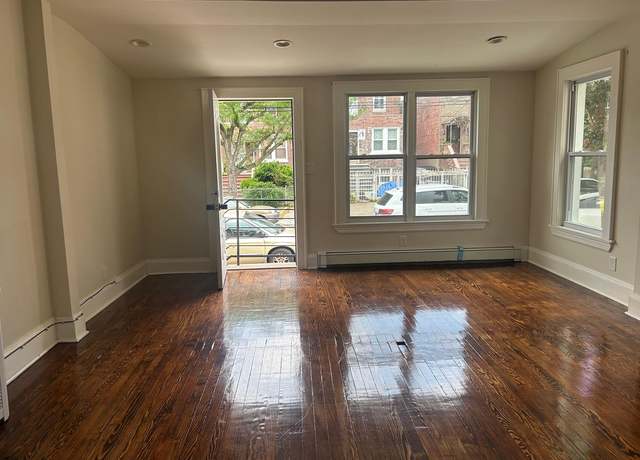 Property at 4363 Gunther Ave, Bronx, NY 10466, 3 beds, 2 baths