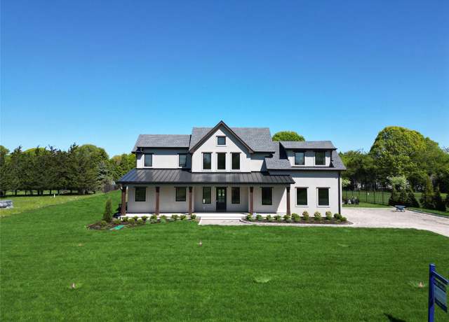 Property at 2045 Willow Dr, East Marion, NY 11939, 4 beds, 4.5 baths