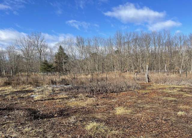 Property at 1209 Route 9g, Hyde Park, NY 12538