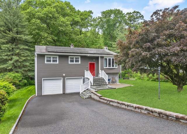 Property at 209 Laurel Dr, Cortlandt Manor, NY 10567, 4 beds, 2 baths
