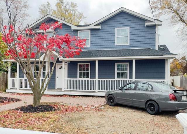 Property at 68 Yarnell St, Brentwood, NY 11717, 6 beds, 3 baths