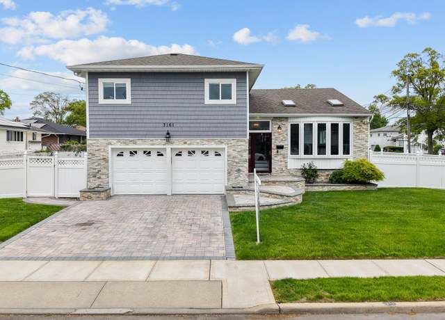 Property at 3161 Grand Ave, Baldwin Harbor, NY 11510, 4 beds, 2.5 baths