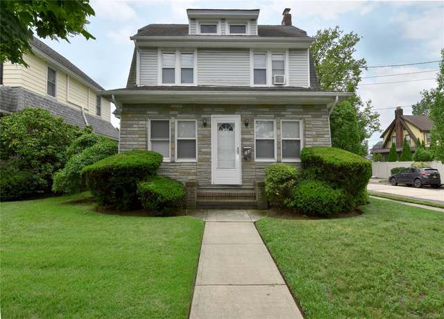 Property at 192 Sherman St, Lynbrook, NY 11563, 3 beds, 2 baths