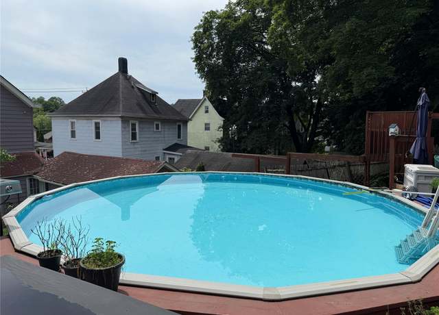 Property at 95 Scofield St, Montgomery, NY 12586, 4 beds, 1.5 baths