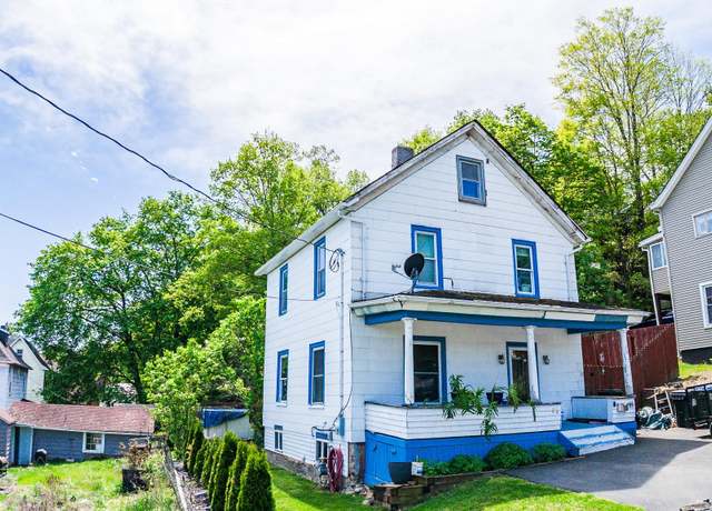 Property at 95 Scofield St, Montgomery, NY 12586, 4 beds, 1.5 baths