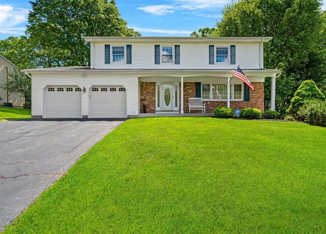 Property at 35 Capt Faldermeyer Dr, Stony Point, NY 10980, 4 beds, 2.5 baths