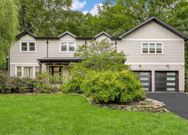 Property at 43 Palisades Ct, Pomona, NY 10970, 5 beds, 3.5 baths