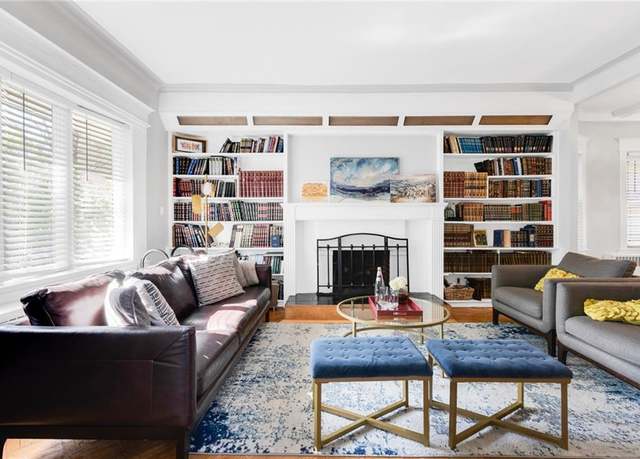 Property at 154 Beaumont St, Brooklyn, NY 11235, 3 beds, 4 baths