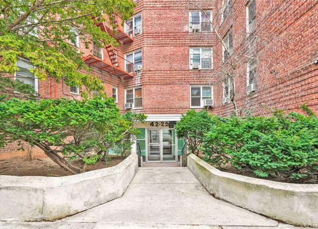 Property at 42-25 80th St Unit 1F, Elmhurst, NY 11373, 1 bed, 1 bath