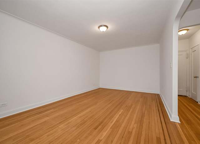 Property at 155-01 90th Ave Unit 4E, Jamaica, NY 11432, 1 bath