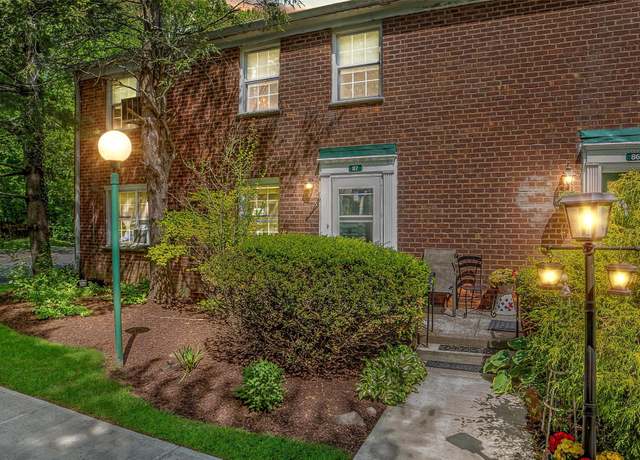 Property at 192 Pinewood Rd #87, Hartsdale, NY 10530, 2 beds, 1.5 baths