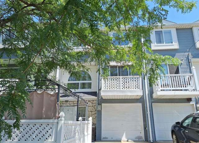 Property at 119 Richmond Hill Rd, Staten Island, NY 10314, 2 beds, 1.5 baths