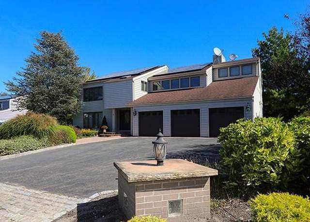 Property at 9 Jesse Way, Mount Sinai, NY 11766, 5 beds, 3.5 baths