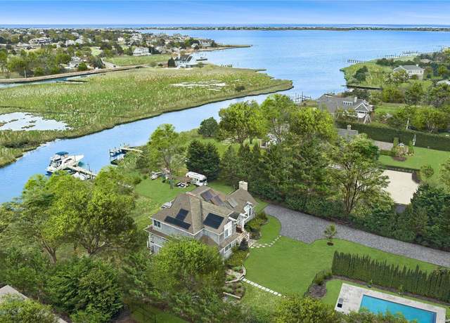 Property at 32C Honeysuckle Ln, Westhampton, NY 11977, 4 beds, 4 baths