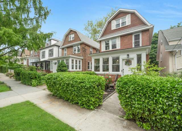 Property at 5749 Faraday Ave, Bronx, NY 10471, 5 beds, 2 baths