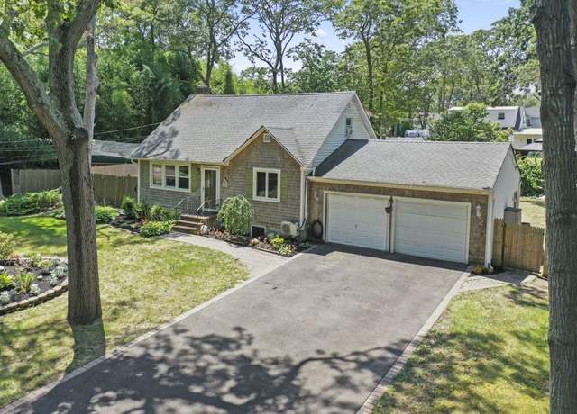 Property at 12 Lafayette Ave, Mastic, NY 11950, 4 beds, 3 baths