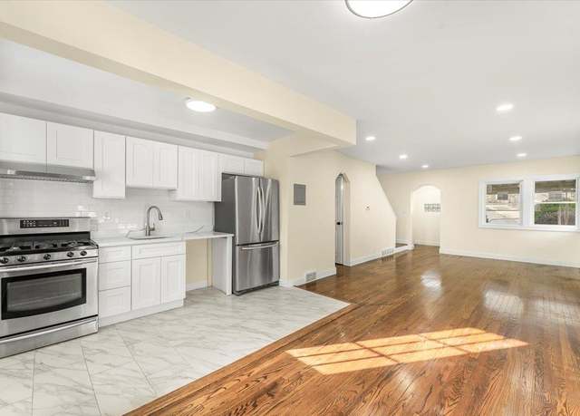 Property at 216 First St, Yonkers, NY 10704, 3 beds, 3 baths