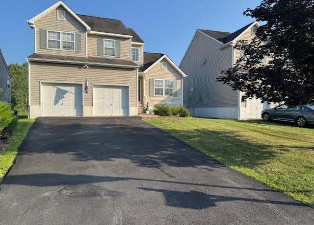 Property at 29 Mclaughlin Way, Washingtonville, NY 10992, 3 beds, 3.5 baths