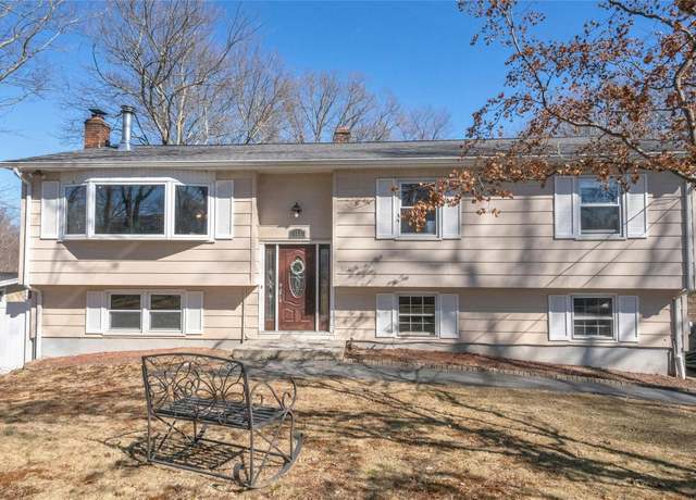 Property at 322 Lovell St, Mahopac, NY 10541, 4 beds, 2 baths