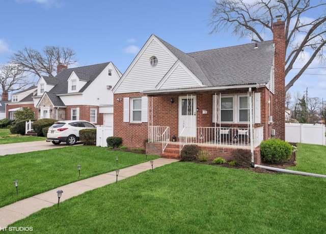 Property at 175 Emerson Pl, Valley Stream, NY 11580, 3 beds, 1 bath