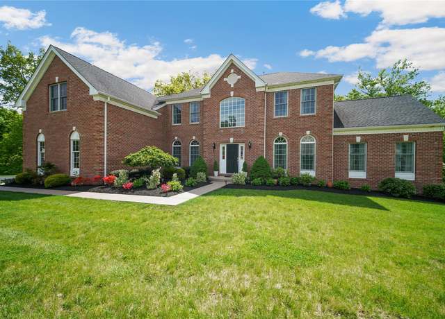 Property at 27 Sommerset Dr, Poughkeepsie, NY 12603, 4 beds, 2.5 baths