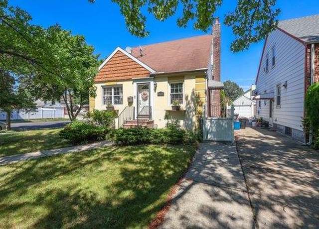 Property at 46-03 195th St, Flushing, NY 11358, 4 beds, 2 baths