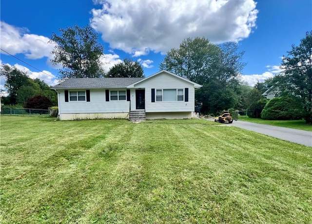 Property at 29 Apple Ln, Westbrookville, NY 12785, 3 beds, 1 bath