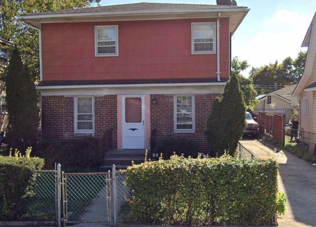 Property at Undisclosed address, Hempstead, NY 11550, 4 beds, 2 baths