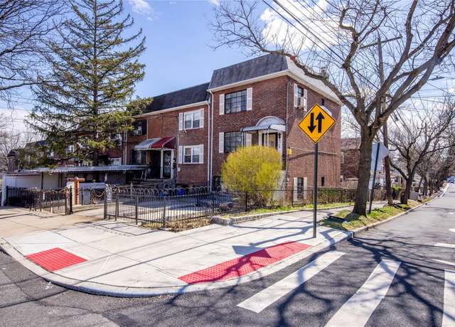 Property at 1774 Pitman Ave, Bronx, NY 10466, 3 beds, 2 baths