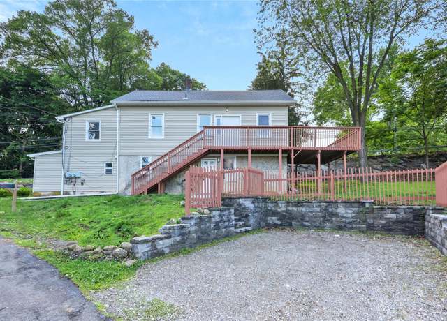 Property at 122 N Liberty Dr, Stony Point, NY 10980, 4 beds, 2 baths