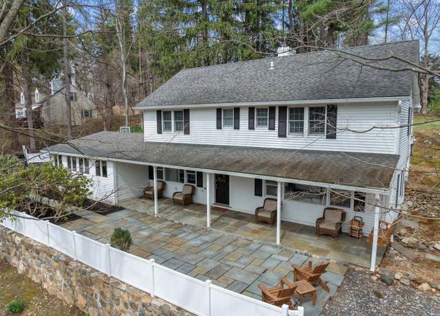 Property at 180 Millwood Rd, Chappaqua, NY 10514, 4 beds, 2.5 baths
