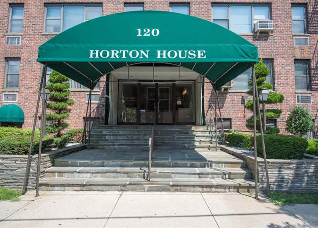 Property at 120 Horton Hwy Unit C9, Mineola, NY 11501, 1 bed, 1 bath