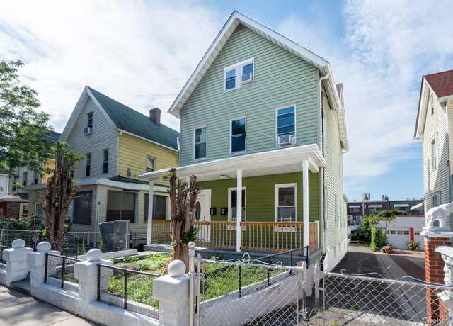 Property at 826 E 216 St, Bronx, NY 10467, 6 beds, 2 baths