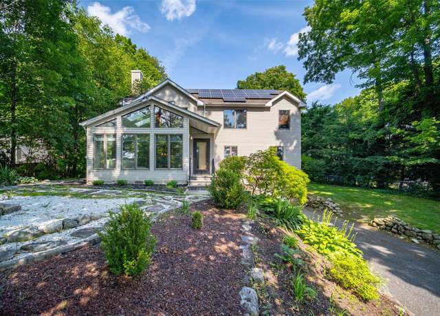 Property at 2210 Mohansic Ave, Yorktown Heights, NY 10598, 3 beds, 3 baths